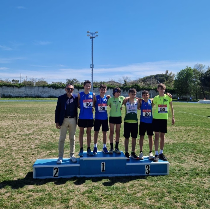 Poker di medaglie per l'atletica leggera!